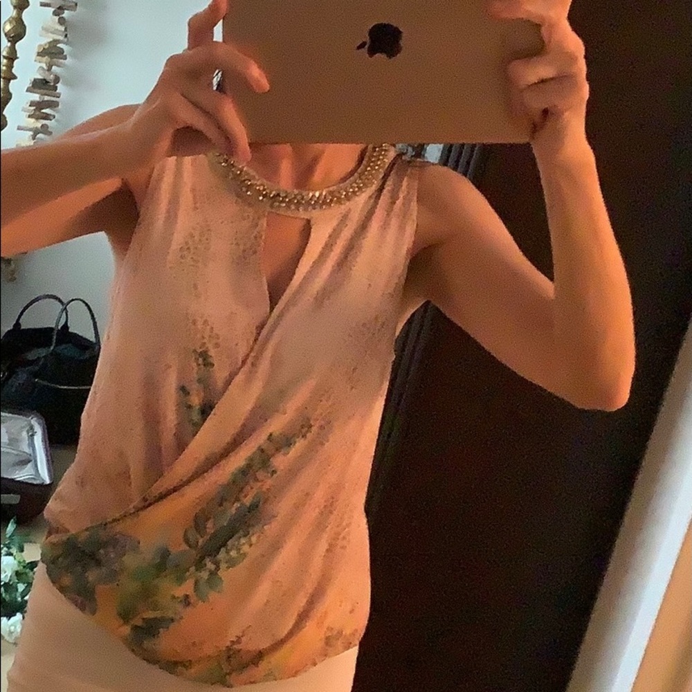 Bebe jeweled collar floral top